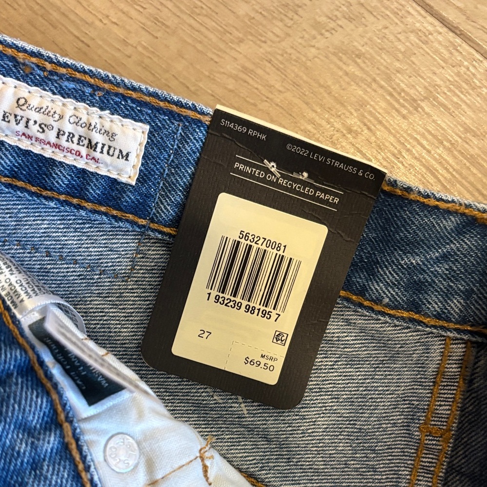 Levi's Women's Dark Blue Jean Shorts - Picture 2 of 3